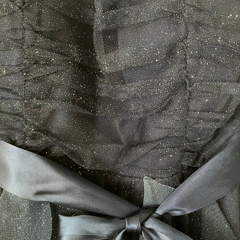 Dress - Picture 3 of 5